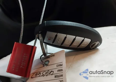 2015 Nissan Rogue Select S z USA, uszkodzony, nr VIN JN8AS5MT3FW665677